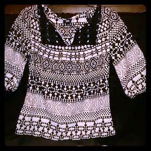 Women's. Black and white mossimo dress shirt